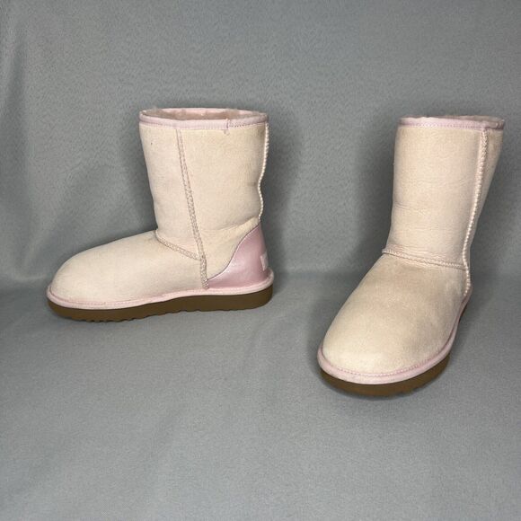 Womens 7 UGG Boots Classic Short Metallic Seashell Pink Suede Wool StoresSoldOut - Picture 13 of 16